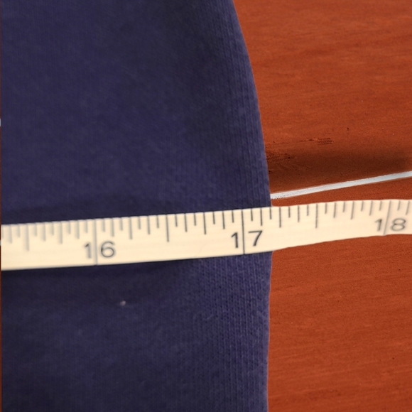 Under Armour Hooded Sweatshirt Size XS - Picture 3 of 5